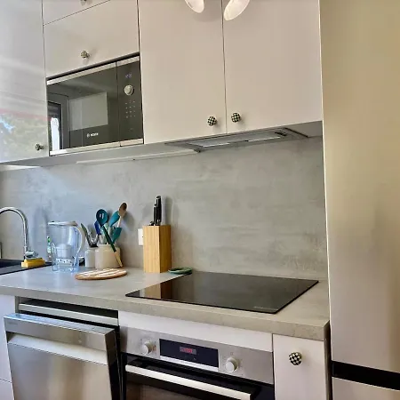 Apt-4pers Renove 5min Pied Plein Centre Terrasse Parking Wifi *